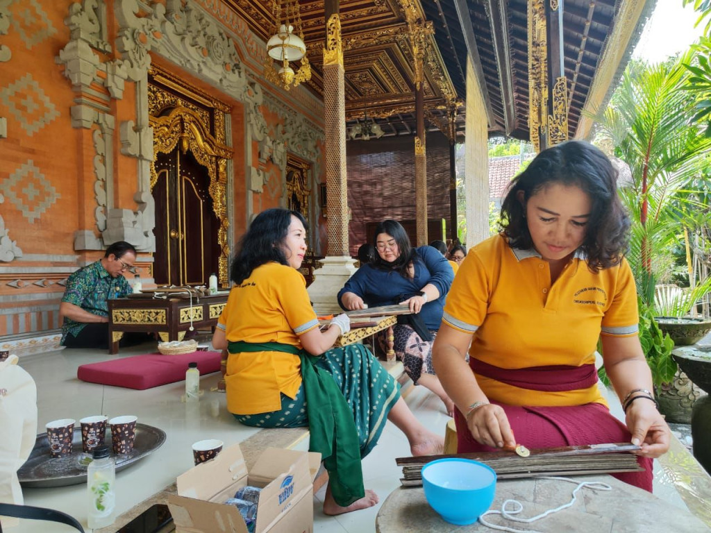 Penyerahan CSR dan Preservasi Lontar